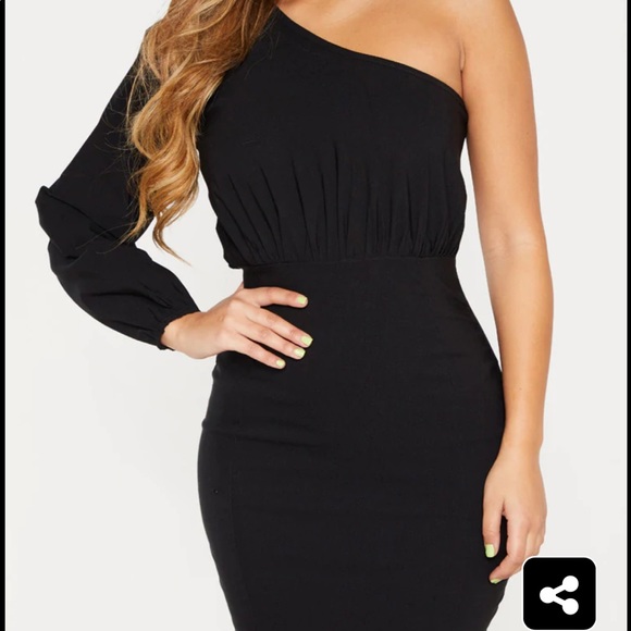 ✨NWT - PLT - One Shoulder Puff Sleeve dress - Picture 3 of 4